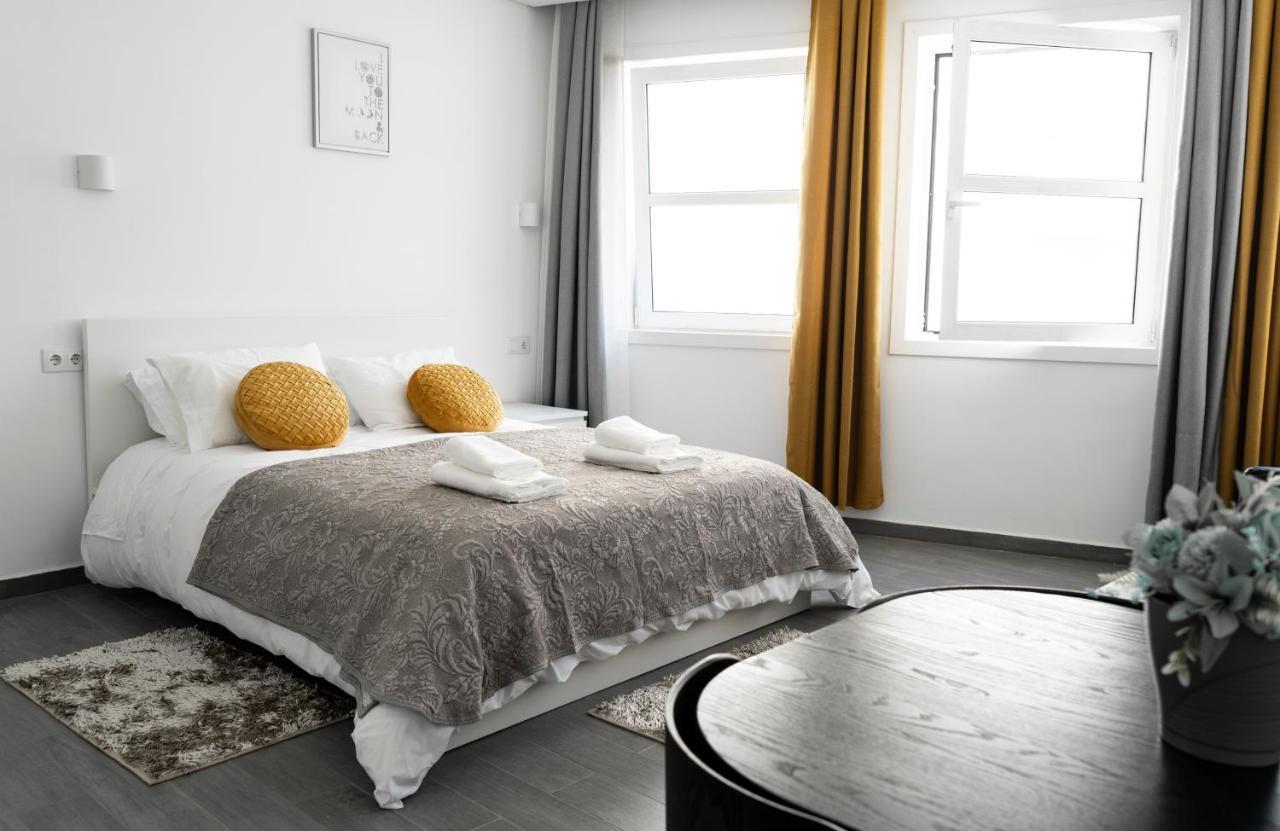 Almada Downtown 401 Apartment Porto Bagian luar foto